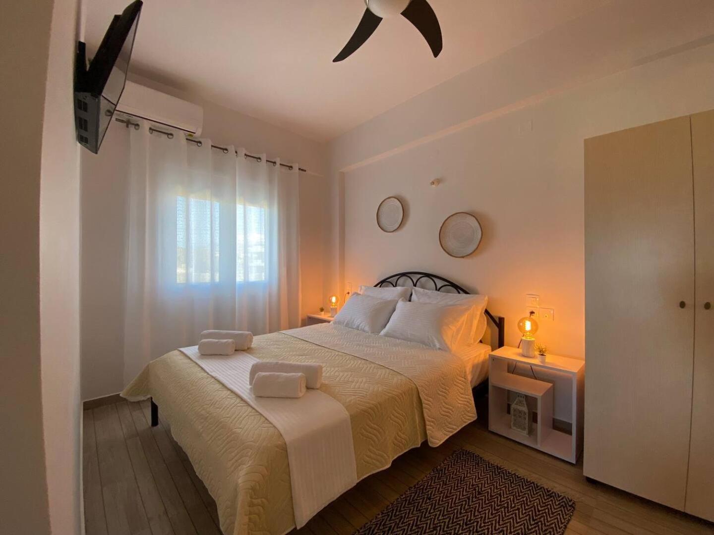 Zen Seaside Apartment Kalamaki  Eksteriør billede