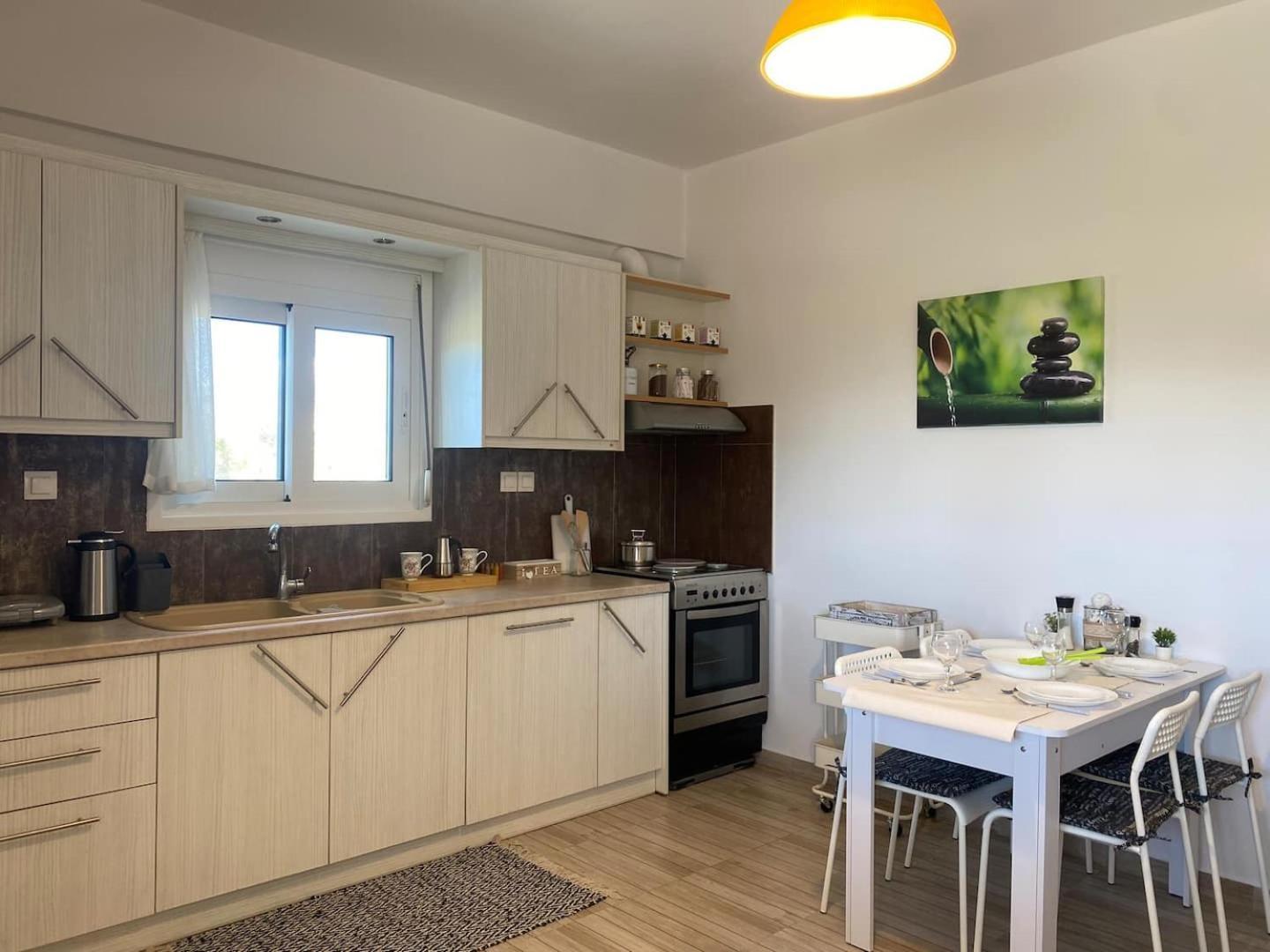 Zen Seaside Apartment Kalamaki  Eksteriør billede