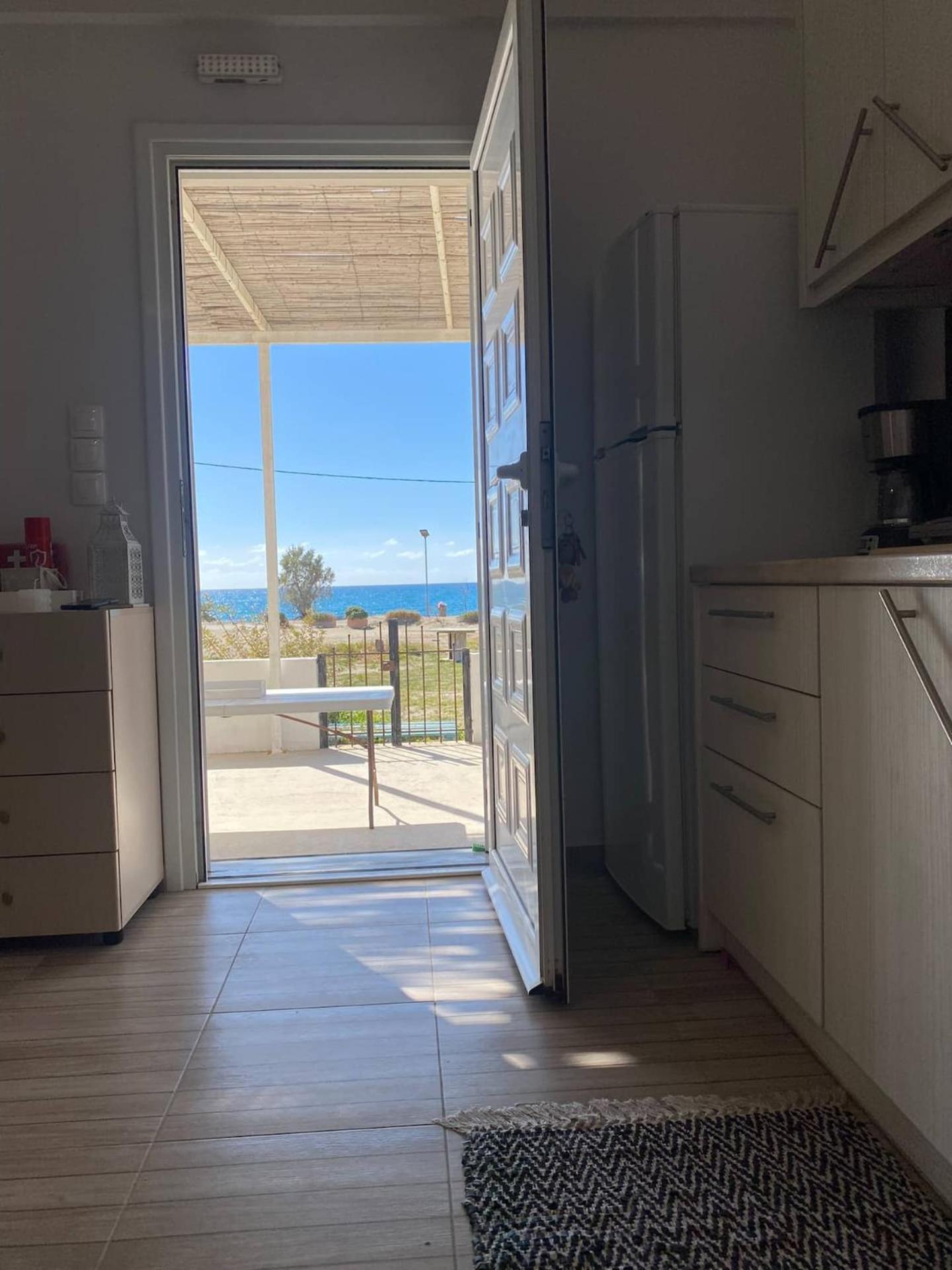 Zen Seaside Apartment Kalamaki  Eksteriør billede